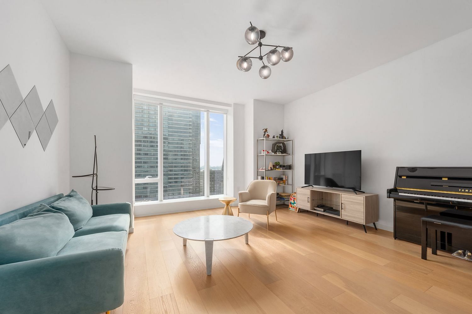 1 West End Avenue #18G