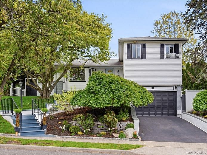 1 White Oak Drive