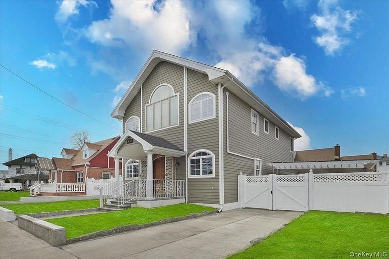 10-11 Bay 24th Street