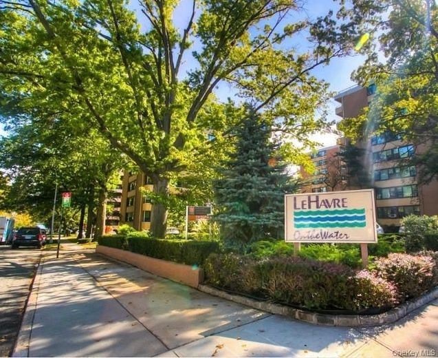 10-24 166th Street #7C