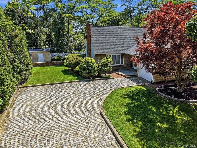 10 Arcadia Drive