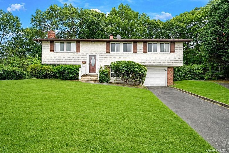 10 Arrowhead Court