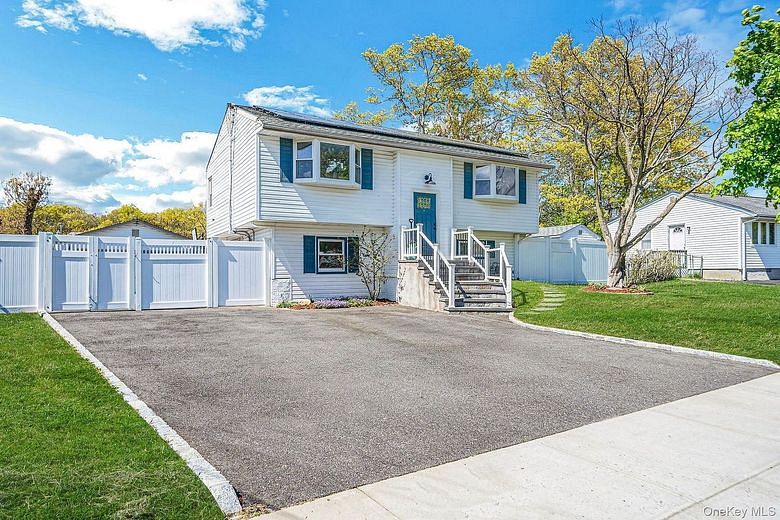 10 Charter Road