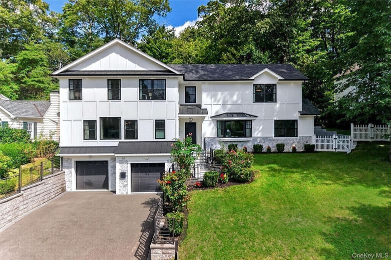 10 Chelsea Drive