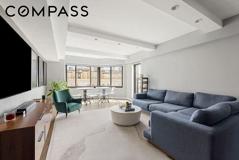 10 East End Avenue #18D