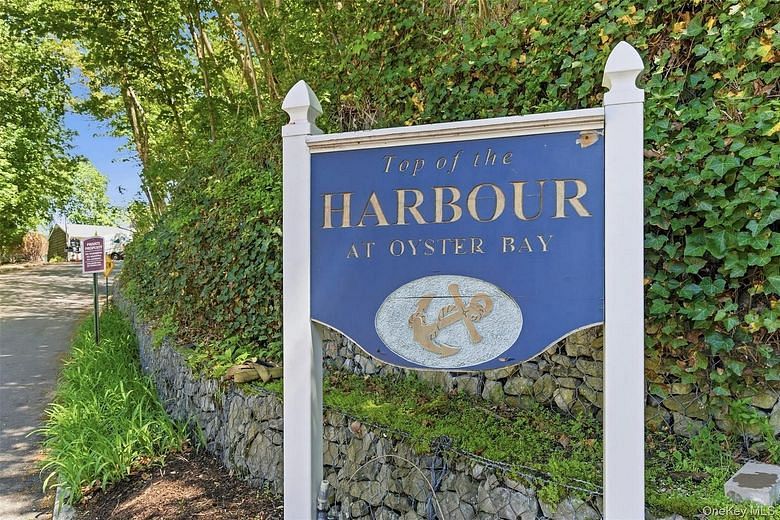 10 Harbour Lane #4B