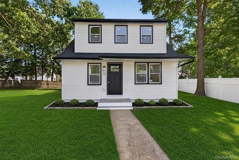 10 Harrison Drive