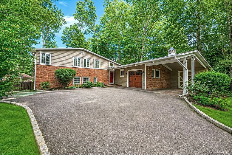 10 Highwood Road