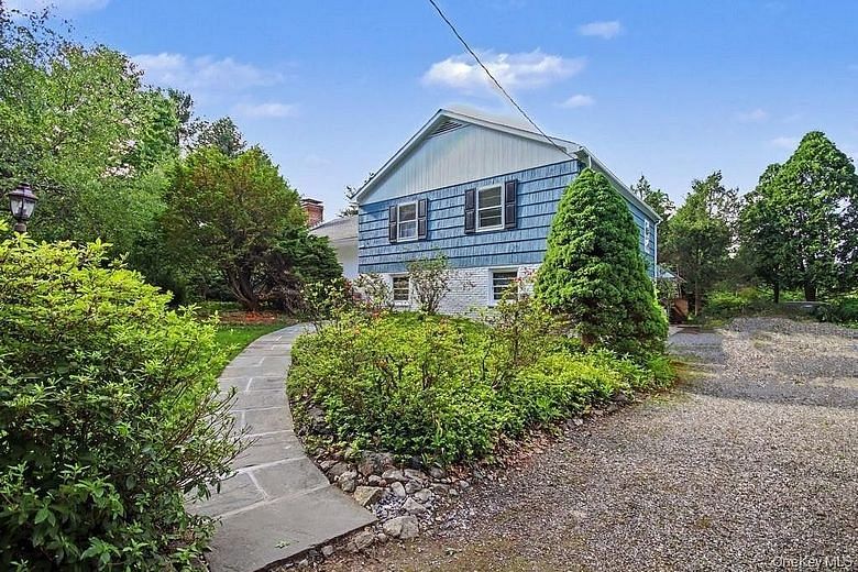10 Lakeview Road