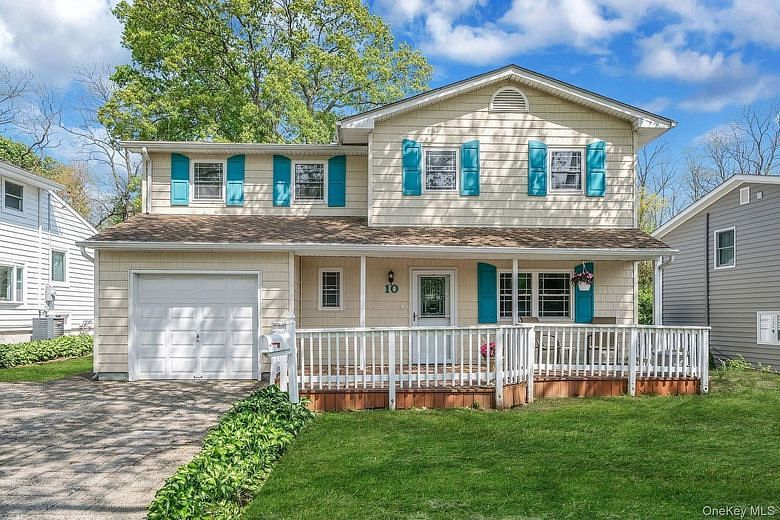 10 Magellan Avenue