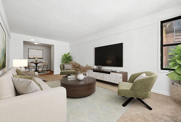 10 North Broadway #3H