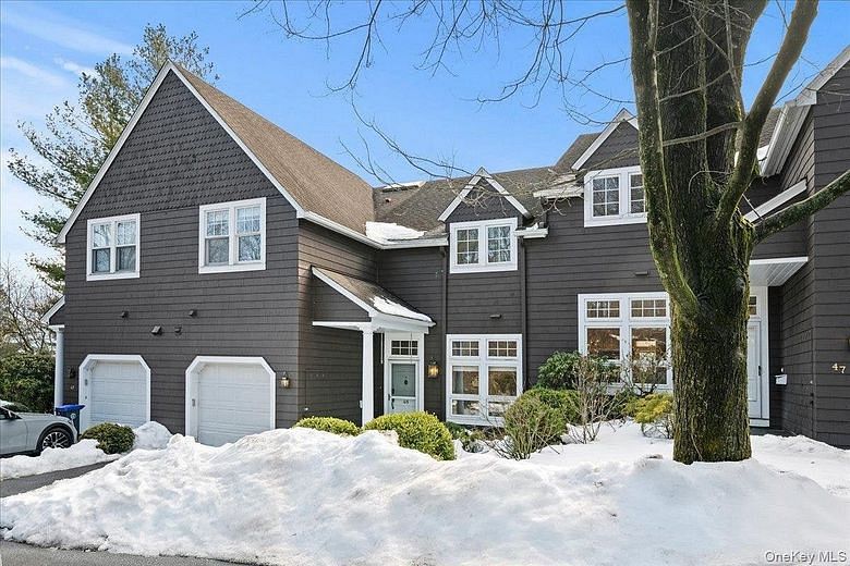 10 Old Jackson Avenue #48