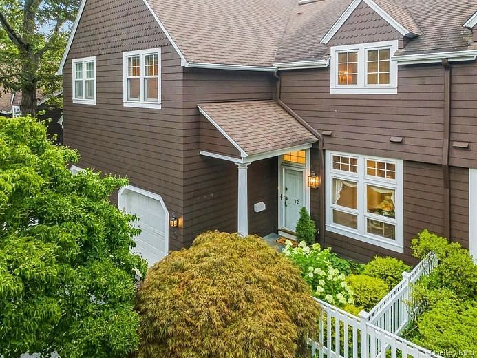 10 Old Jackson Avenue #72