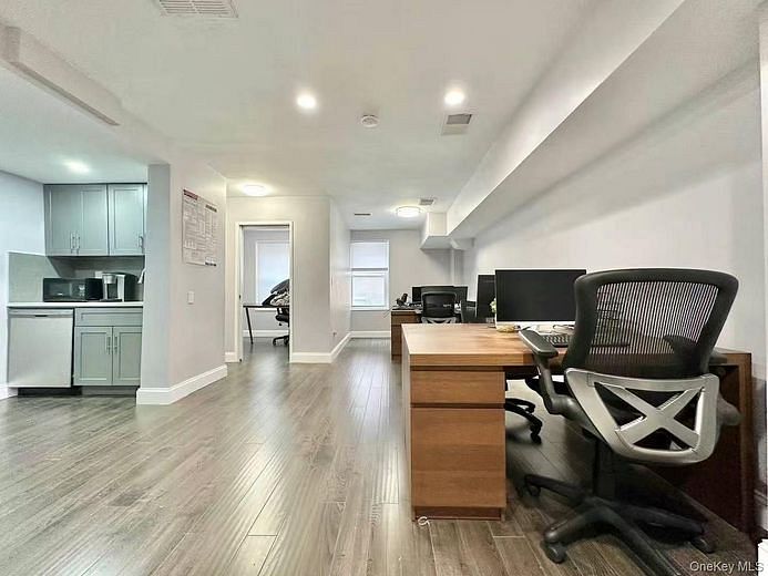 10 Old Mamaroneck Road #1A