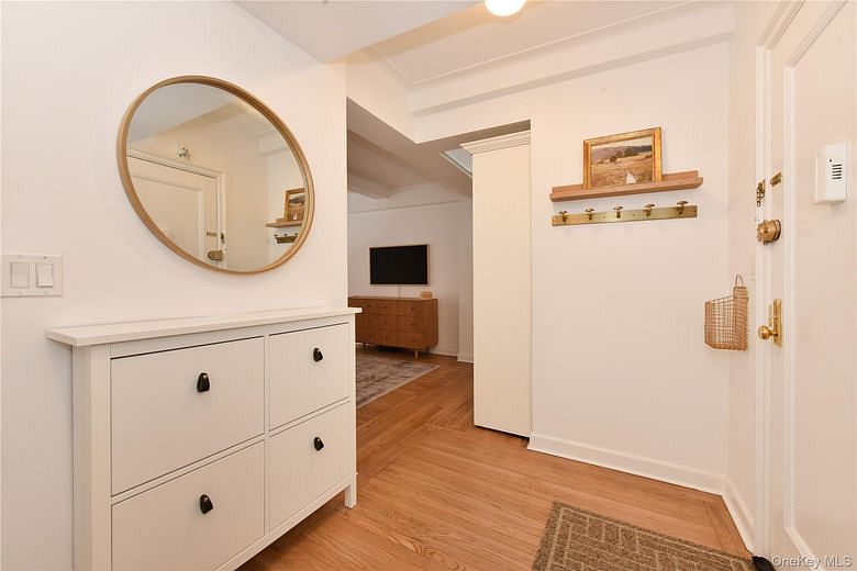 10 Park Avenue #4B