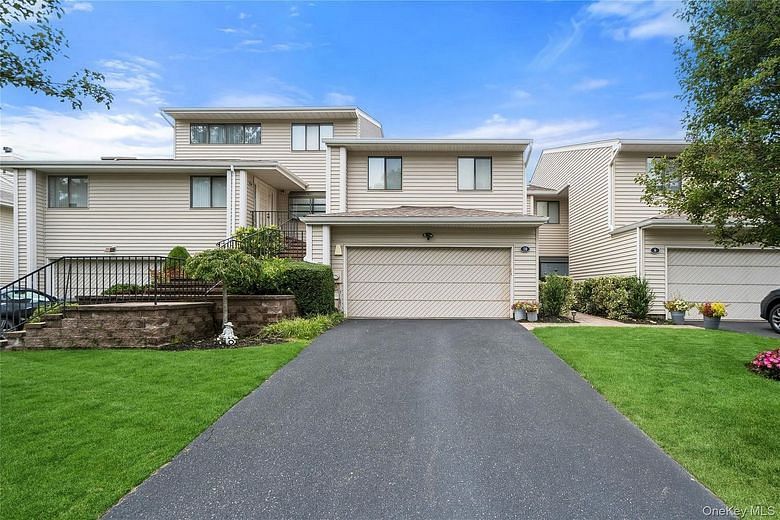 10 Pheasant Lane