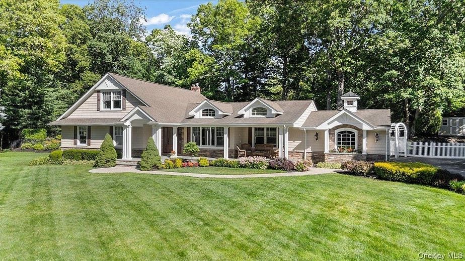 10 Serene Court