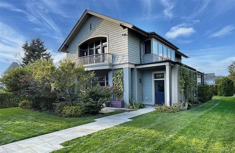 10 Sherman Avenue