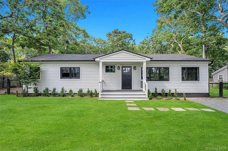 10 Shinnecock Lane