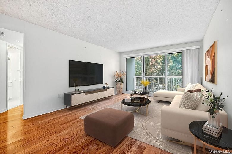 10 Stewart Place #2DW