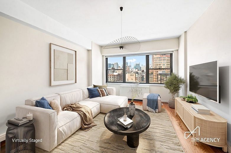 10 West 15th Street #2018