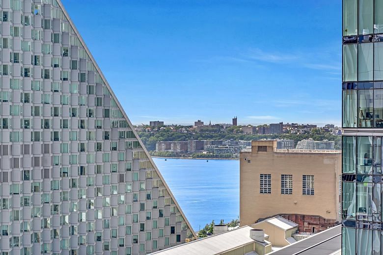 10 West End Avenue #20C