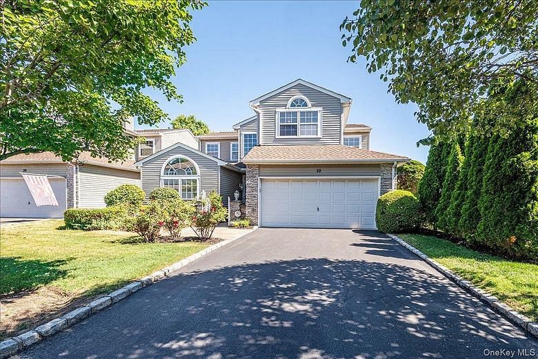 10 Windwatch Drive