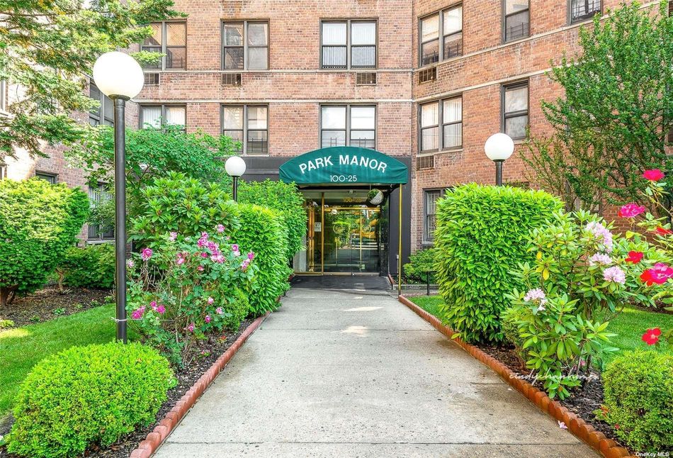 Image 1 of 22 for 100-25 Queens Boulevard #3EE in Queens, Forest Hills, NY, 11375