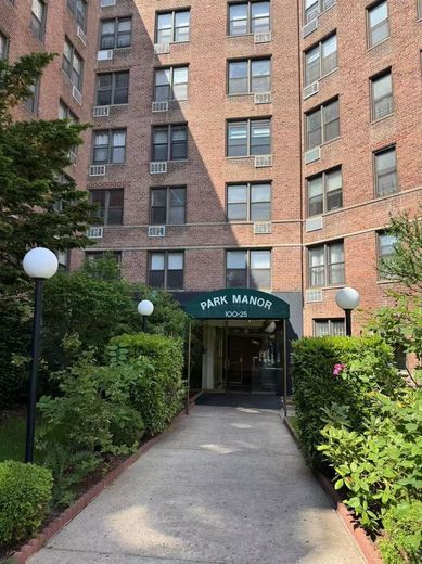 100-25 Queens Boulevard #4D