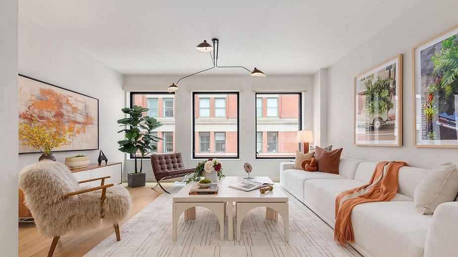 100 Barrow Street #4C