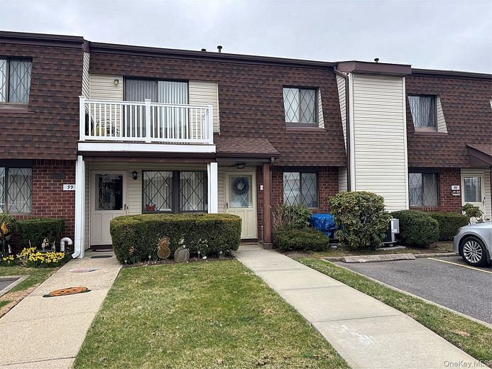 100 Cambridge Drive #100