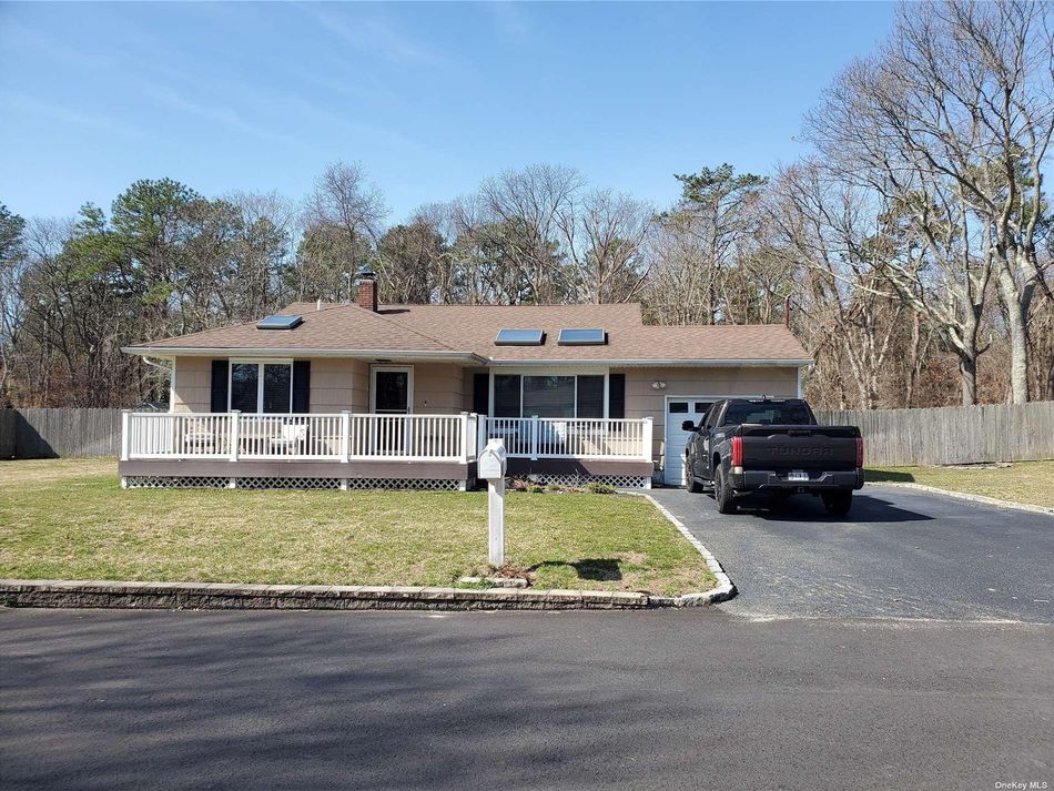 Image 1 of 18 for 100 Charles Street in Long Island, Holbrook, NY, 11741