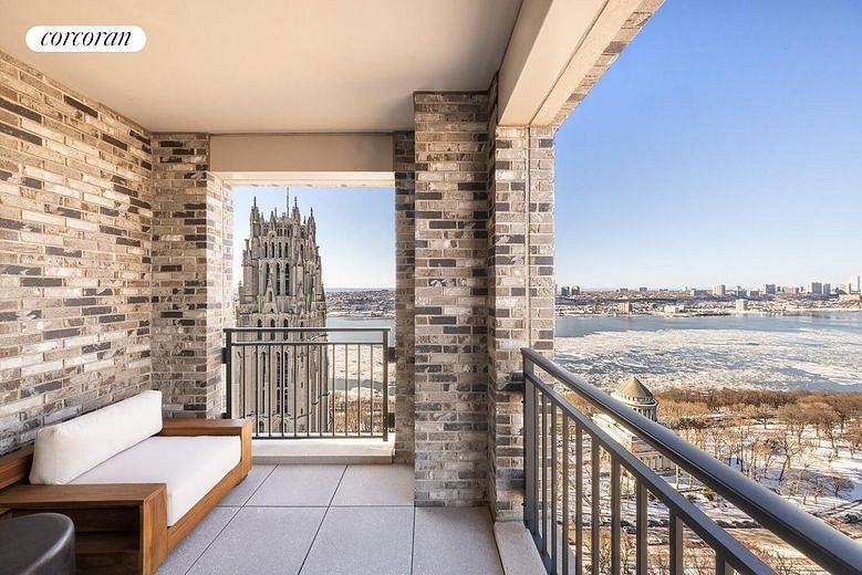 100 Claremont Avenue #31C