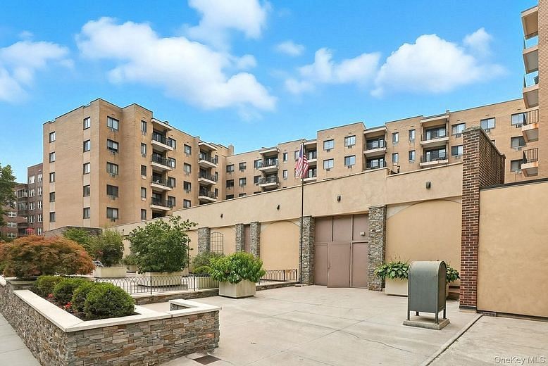 100 E Hartsdale Avenue #7IE