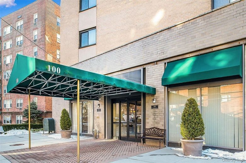 100 E Hartsdale Avenue #MiE