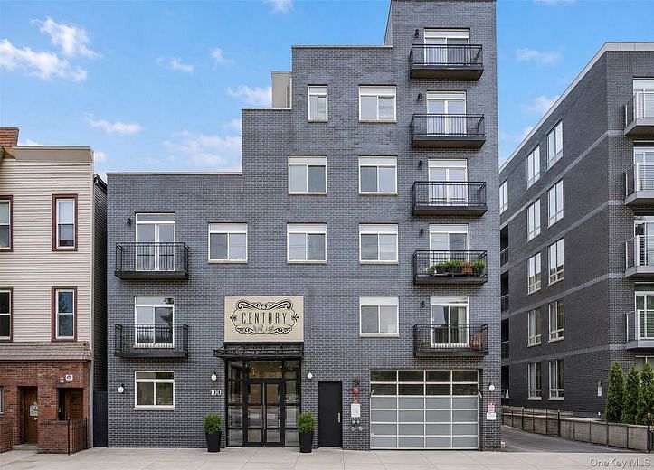 100 Engert Avenue #5C