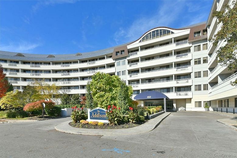 100 Harbor View Drive #117