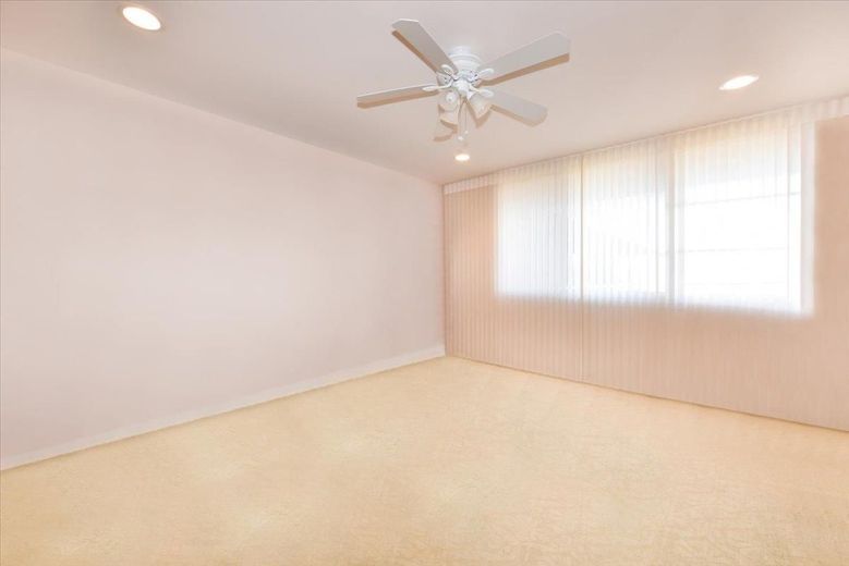 100 Harbor View Drive #439