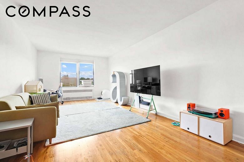 100 Ocean Parkway #6K