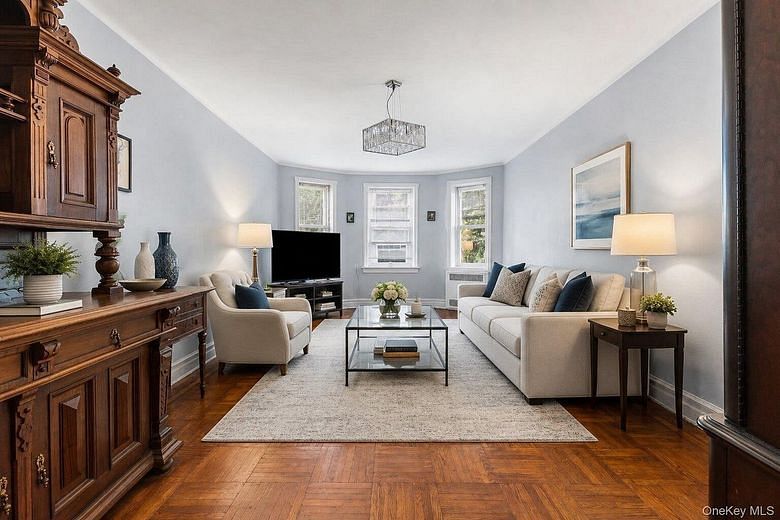 100 P Avenue #1