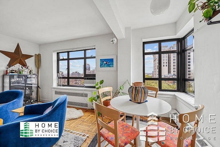 100 Remsen Street #8A