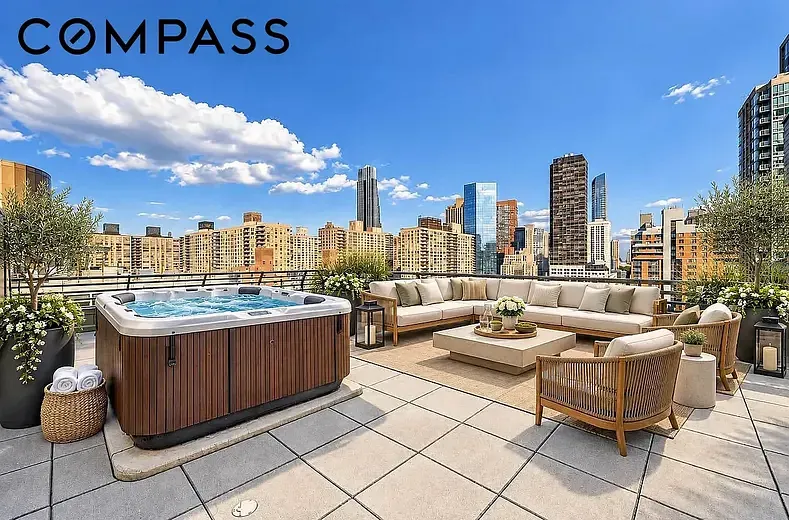 100 Riverside Boulevard #21A