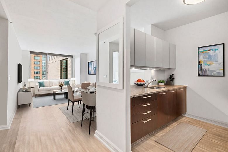 100 Riverside Boulevard #7T