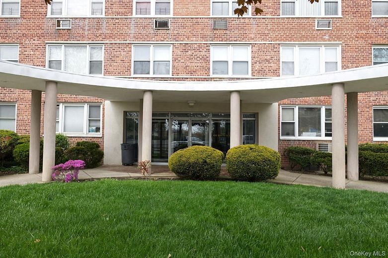 100 S Ocean Avenue S #2R