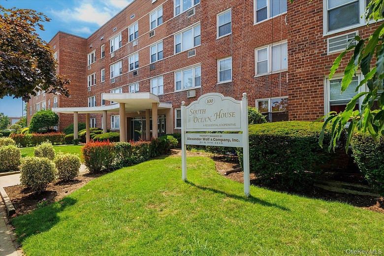 100 S Ocean Avenue #4U