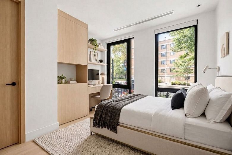 100 Scholes Street #1A
