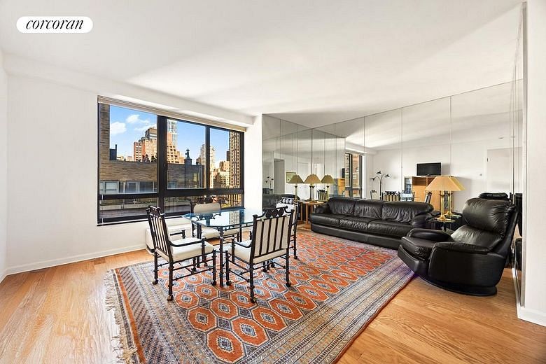 100 United Nations Plaza #14F