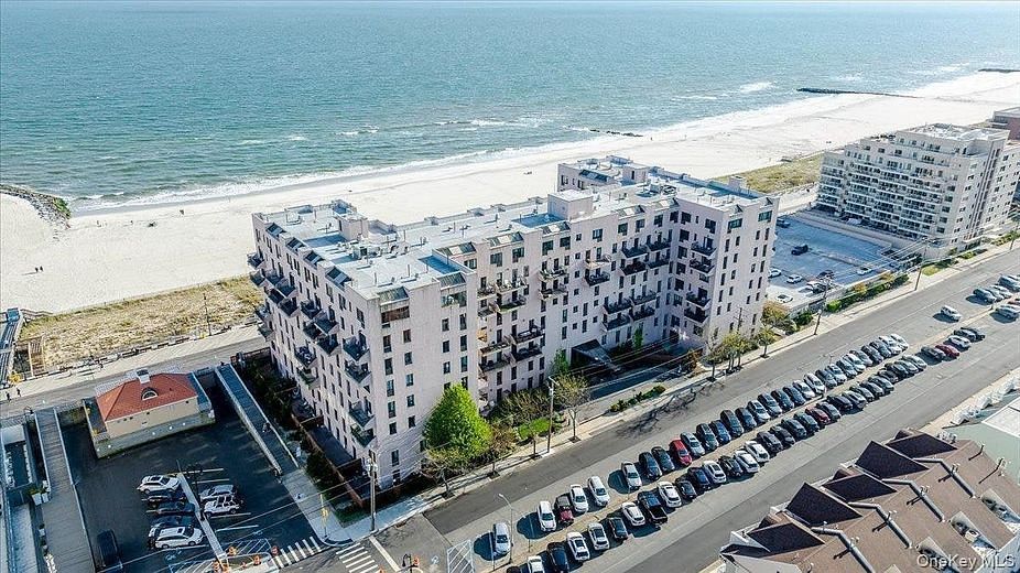100 W Broadway Ave #1E