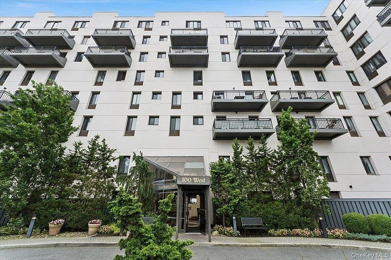 100 W Broadway Ave #7BB