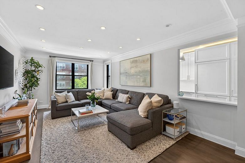 100 West 12th Street #4K